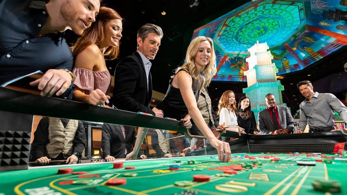 Insider Tips for Mastering Live Casino Games