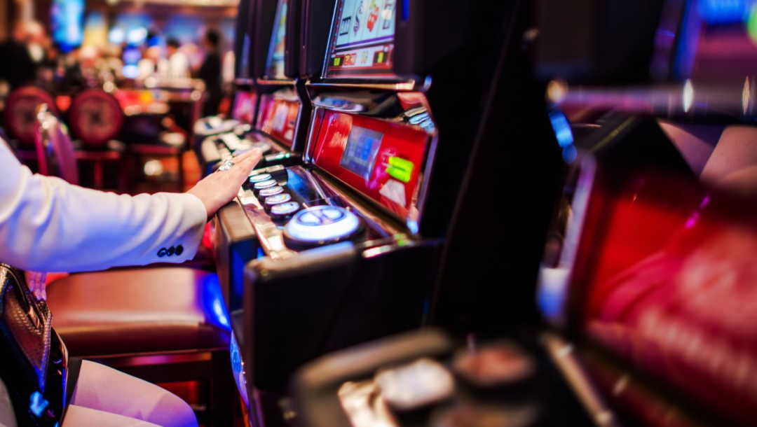 Online Casino Gaming: A Thriving Digital Entertainment Revolution